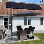 Mit Pool By Interhome *