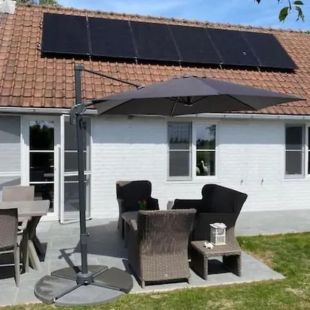 Mit Pool By Interhome *