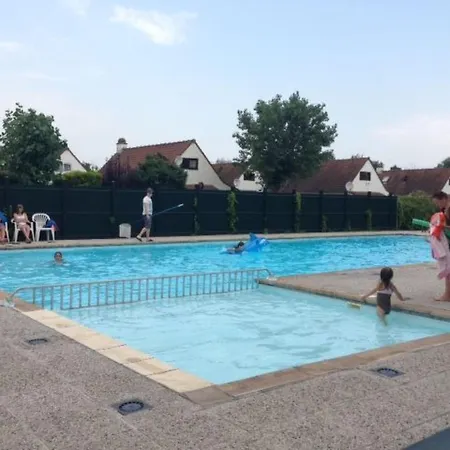 Mit Pool By Interhome De Panne